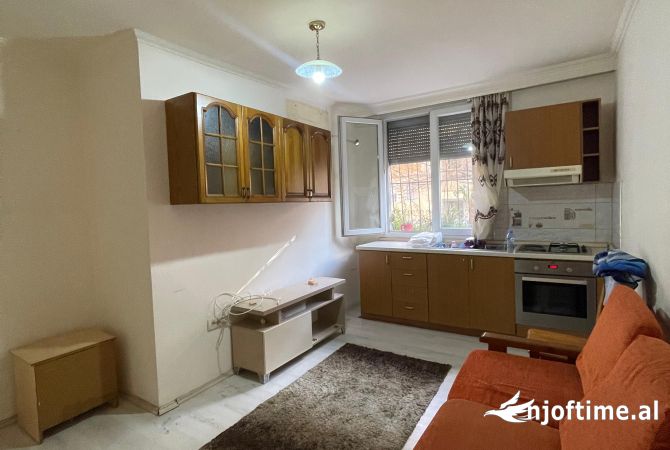 Shtepi ne shitje 1+1 ne Tirane - 99,000 Euro