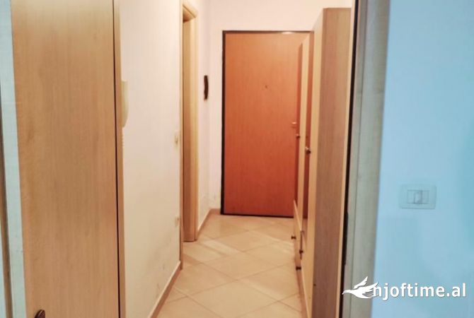Shtepi ne shitje 1+1 ne Tirane - 90,000 Euro