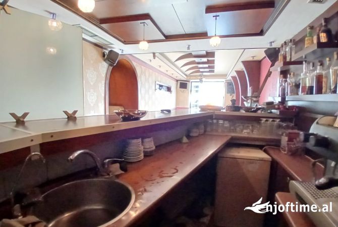 Ambient biznesi ne shitje 2+1 ne Tirane - 127,000 Euro