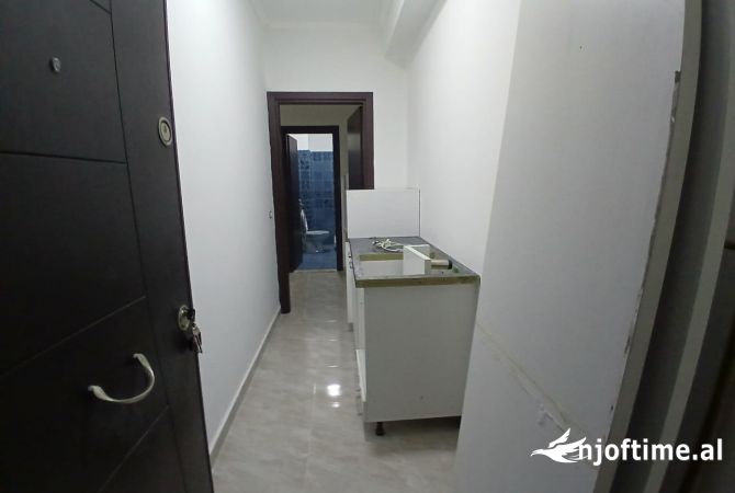 Shtepi ne shitje 1+1 ne Tirane - 50,000 Euro