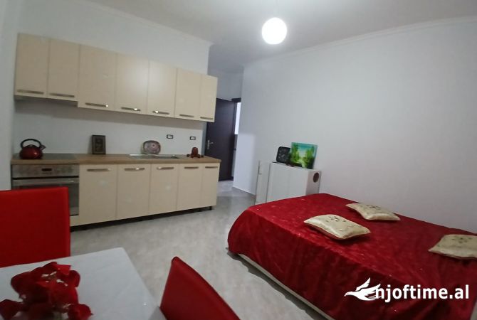 Shtepi ne shitje 1+1 ne Tirane - 50,000 Euro