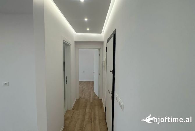 Shtepi ne shitje 1+1 ne Tirane - 130,000 Euro