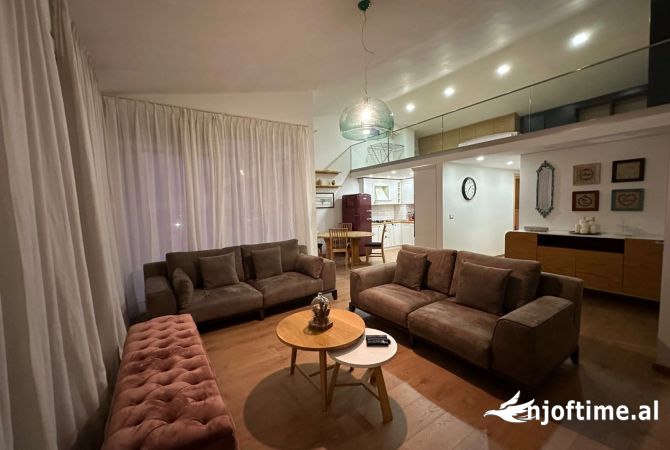 Shtepi me qera 2+1 ne Tirane - 800 Euro