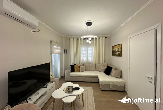 Shtepi me qera 1+1 ne Tirane - 500 Euro