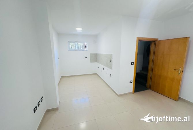 Shtepi me qera 1+1 ne Tirane - 500 Euro