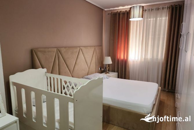 Shtepi ne shitje 2+1 ne Tirane - 135,000 Euro