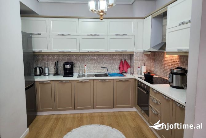 Shtepi ne shitje 2+1 ne Tirane - 135,000 Euro