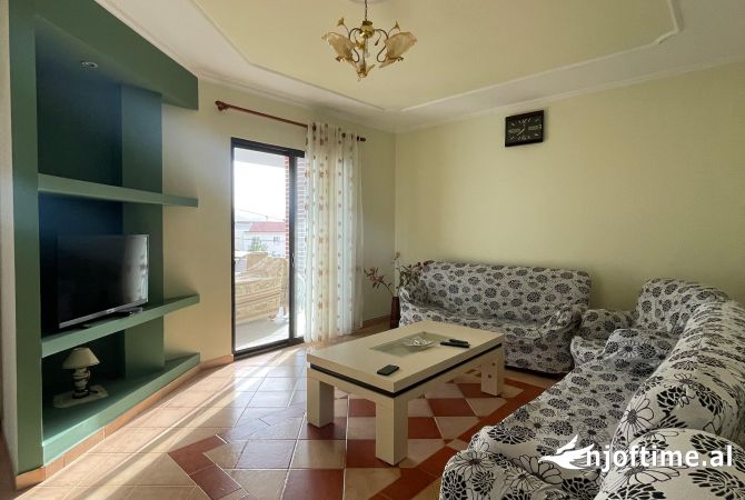 Shtepi me qera 2+1 ne Tirane - 350 Euro