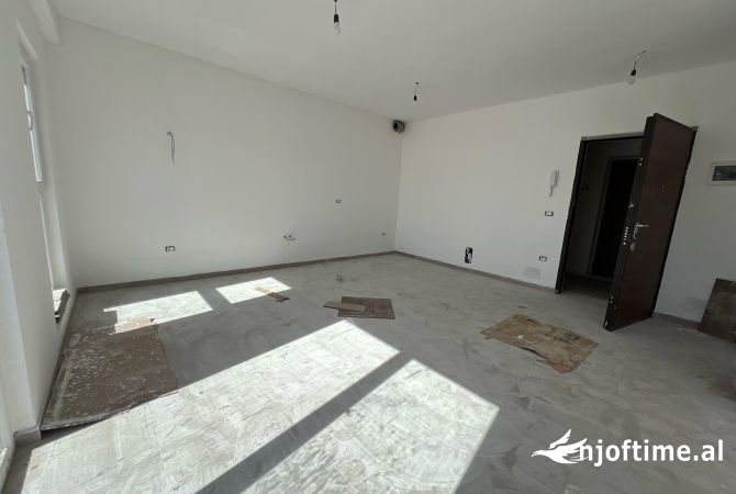 Casa in vendita 1+1 a Tirana - 107,000 Euro