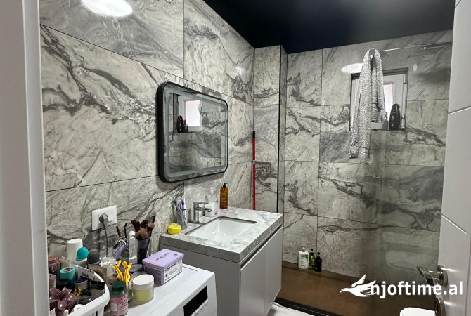 Shtepi me qera 1+1 ne Tirane - 700 Euro