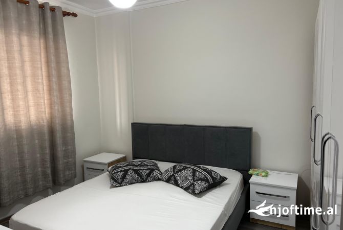 Shtepi me qera 1+1 ne Tirane - 650 Euro