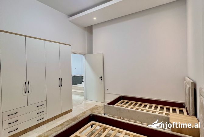 Shtepi me qera Shtepi Private ne Tirane, 2+1, Mobilimi E mobiluar, Pagesa 550  Euro.