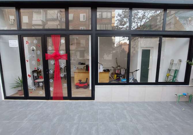 Ambient biznesi me qera 1+1 ne Tirane - 450 Euro