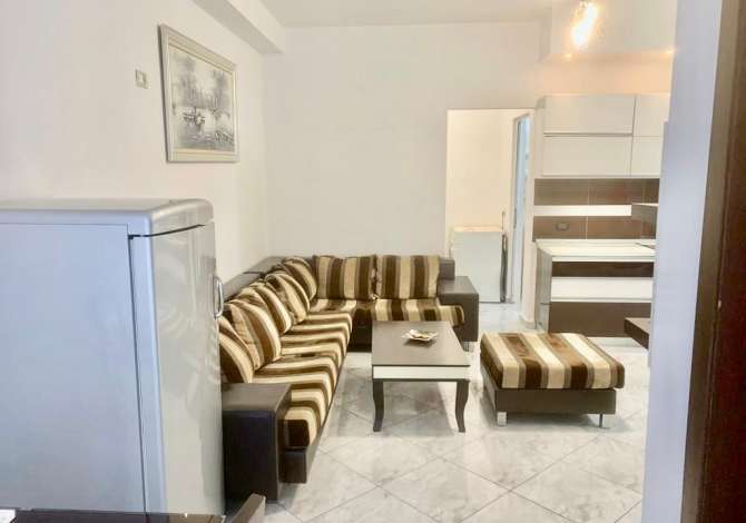 Shtepi me qera 1+1 ne Tirane - 35,000 Leke