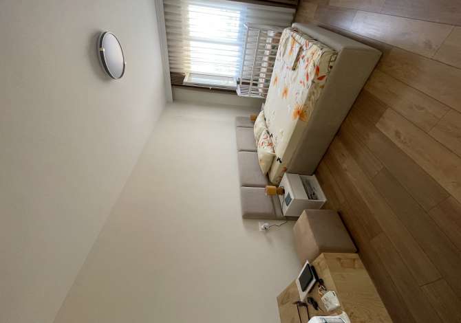 Shtepi me qera 1+1 ne Tirane - 450 Euro