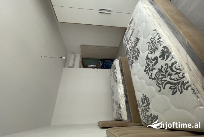 Shtepi me qera 2+1 ne Tirane - 650 Euro