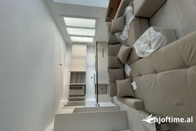 Shtepi me qera 2+1 ne Tirane - 700 Euro