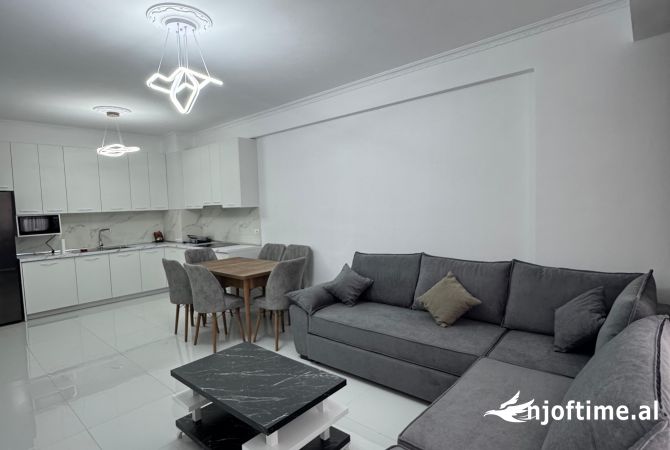 Shtepi me qera 1+1 ne Tirane - 450 Euro