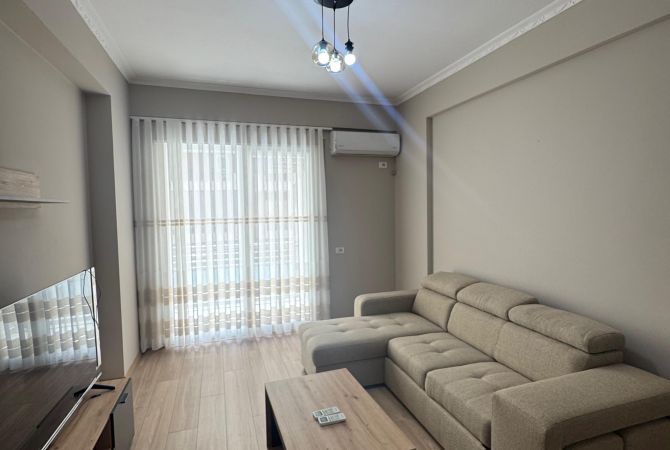 Shtepi me qera 2+1 ne Tirane - 500 Euro