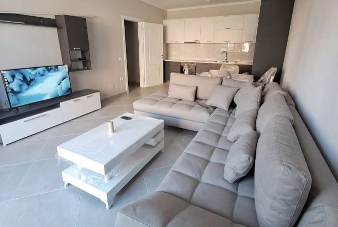 Shtepi me qera 2+1 ne Tirane - 550 Euro