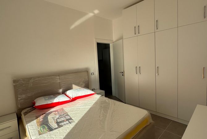 Shtepi me qera 1+1 ne Tirane - 40,000 Leke