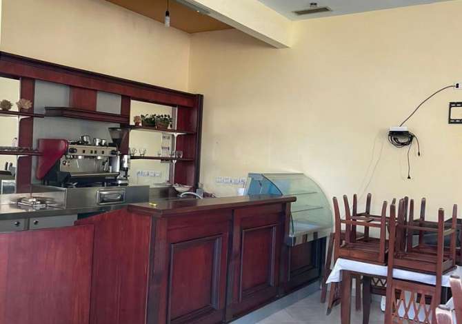 Ambient biznesi me qera 2+1 ne Durres - 50,000 Leke