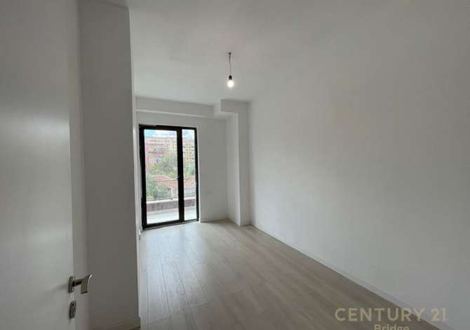 Shtepi me qera 2+1 ne Tirane - 652 Euro