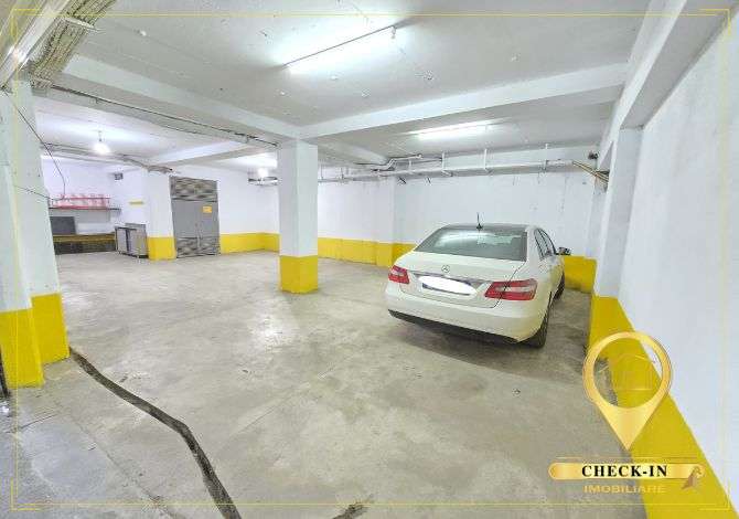 Ambient biznesi ne shitje 4+1 ne Tirane - 125,000 Euro