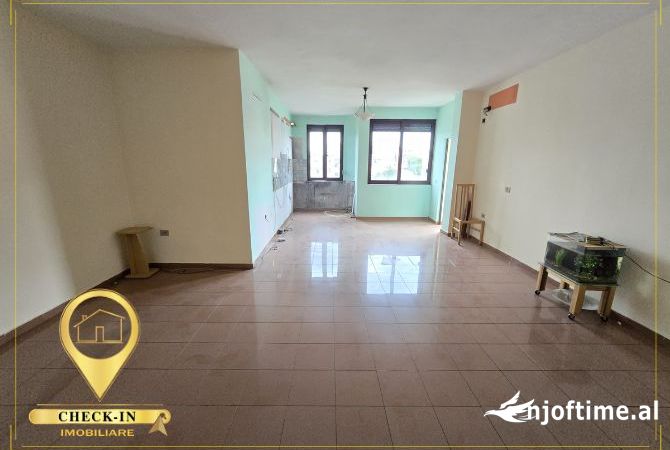 Shtepi ne shitje 2+1 ne Tirane - 210,000 Euro