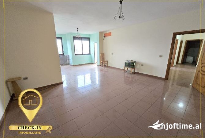 Shtepi ne shitje 2+1 ne Tirane - 210,000 Euro