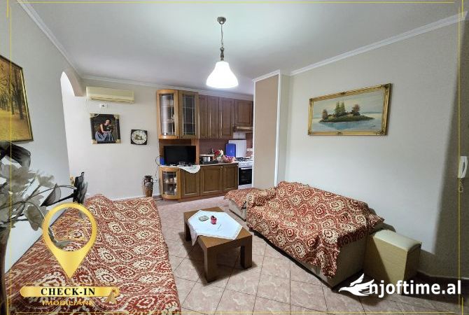 Shtepi me qera 2+1 ne Tirane - 550 Euro
