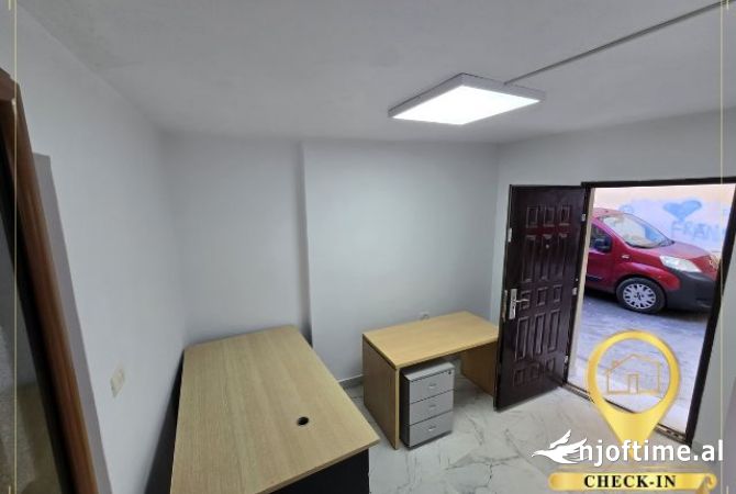 Ambient biznesi me qera 1+1 ne Tirane - 300 Euro