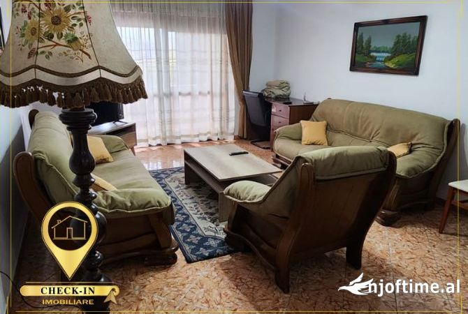 Shtepi me qera 2+1 ne Tirane - 500 Euro