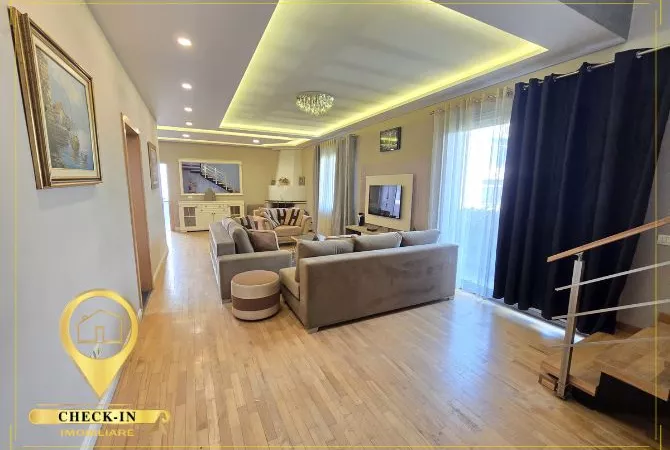 House for Rent 4+1 in Tirana - 800 Euro
