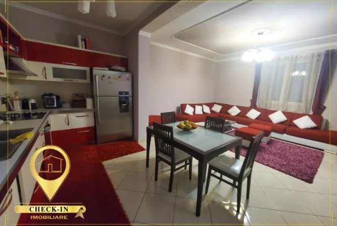 Shtepi me qera 3+1 ne Tirane - 1,000 Euro