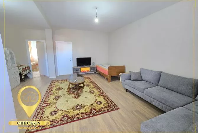 Shtepi me qera 1+1 ne Tirane - 470 Euro