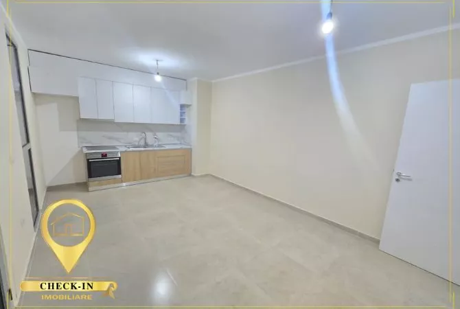 Shtepi me qera 2+1 ne Tirane - 40,000 Leke