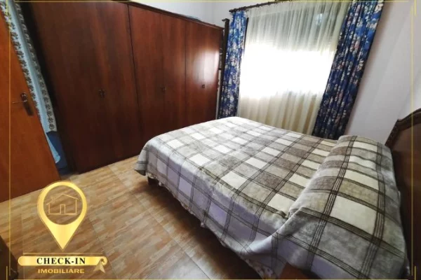 Shtepi ne shitje Apartament ne Tirane, 2+1, Mobilimi E mobiluar, Pagesa 145,000  Euro.