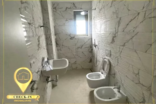 Shtepi ne shitje Apartament ne Tirane, 1+1, Mobilimi Bosh, pa mobiluar, Pagesa 160,950  Euro.