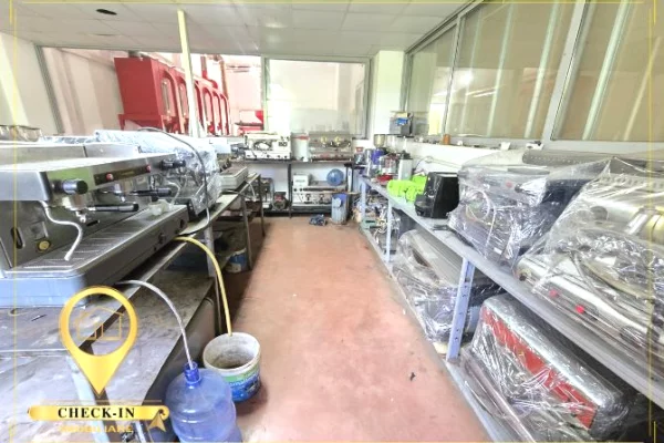 Shitet biznes kafeje