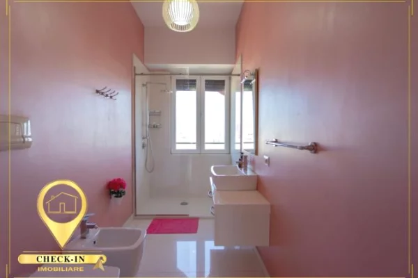 Appartamento in affitto a Tirana 2+1, Arredato