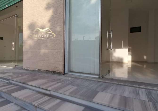 Ambient biznesi me qera 1+1 ne Durres - 400 Euro