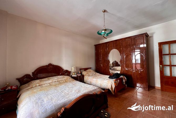 Shtepi me qera 2+1 ne Tirane - 500 Euro