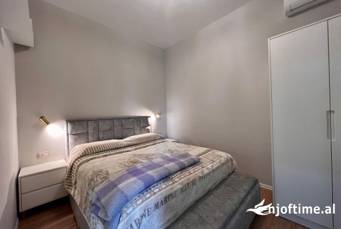 Shtepi me qera Apartament ne Tirane, 1+1, Mobilimi E mobiluar, Pagesa 800  Euro.