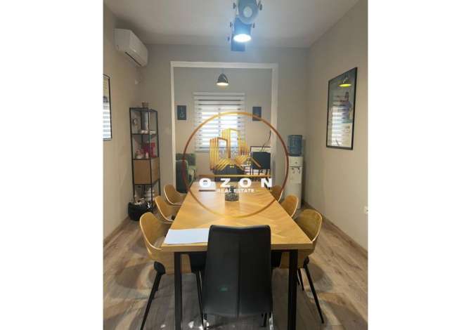 Ambient biznesi me qera 3+1 ne Tirane - 800 Euro