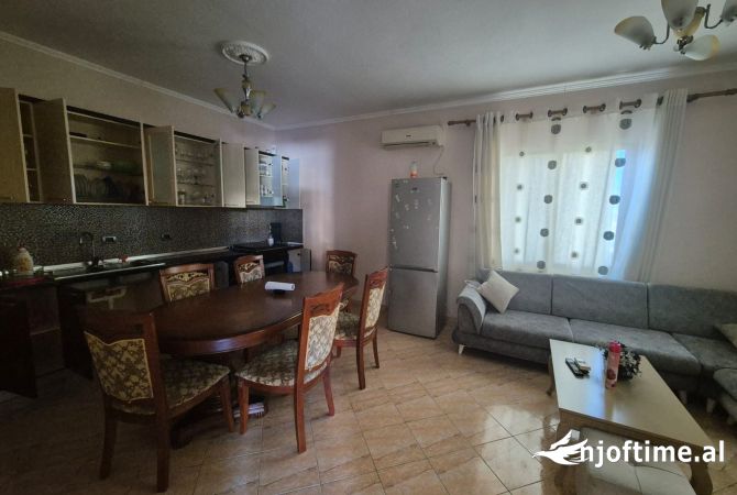 Shtepi me qera 3+1 ne Tirane - 500 Euro