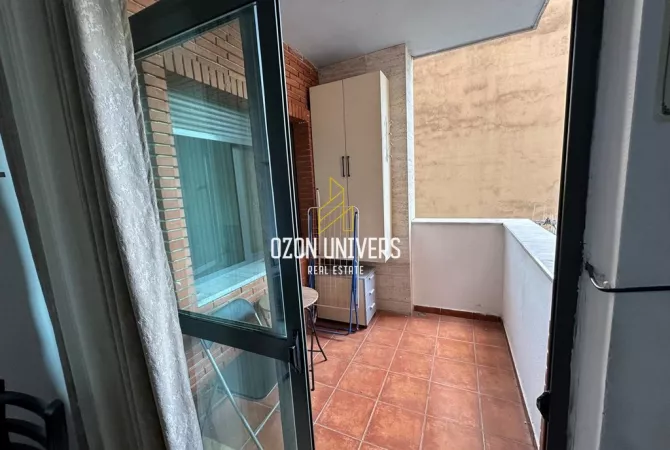 Shtepi me qera Apartament ne Tirane, 1+1, Mobilimi E mobiluar, Pagesa 600  Euro.