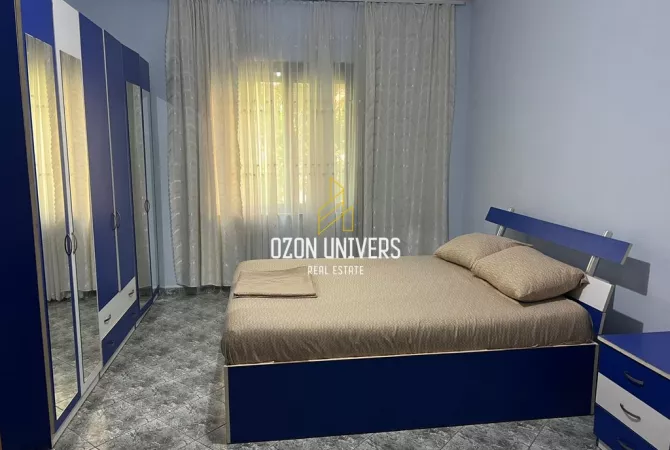 Shtepi me qera Apartament ne Tirane, 2+1, Mobilimi E mobiluar, Pagesa 700  Euro.