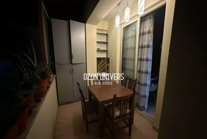 Shtepi me qera 2+1 ne Tirane - 700 Euro