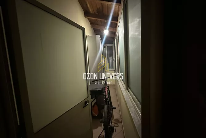 Shtepi me qera Apartament ne Tirane, 2+1, Mobilimi E mobiluar, Pagesa 700  Euro.